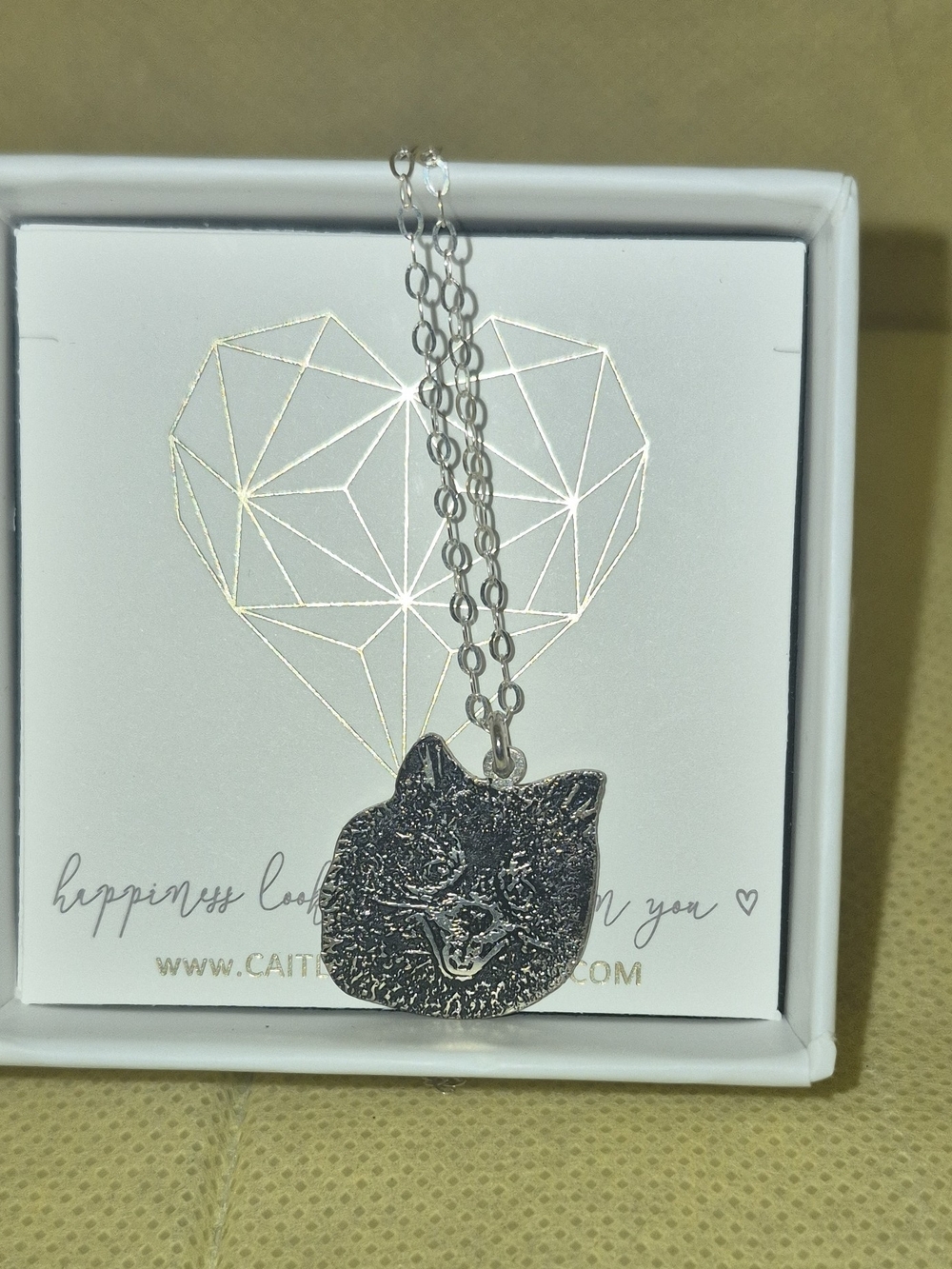 Cat Face Pendant Necklace - Silver